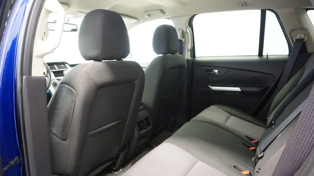 used 2013 Ford Edge car