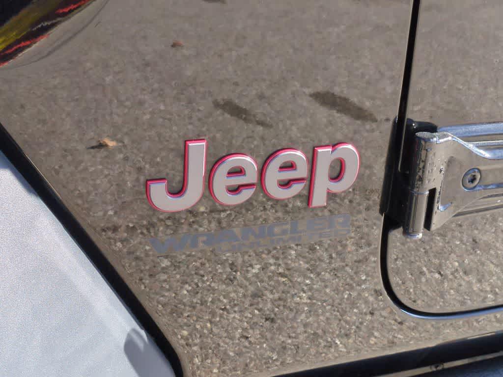 used 2018 Jeep Wrangler Unlimited car, priced at $25,335