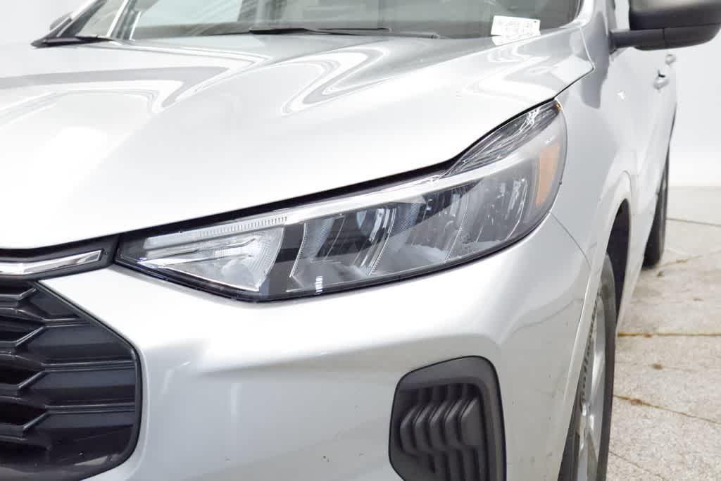used 2023 Ford Escape car, priced at $22,087