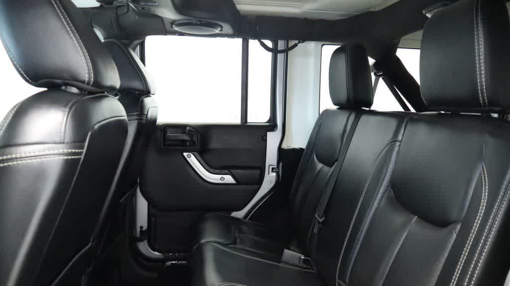 used 2014 Jeep Wrangler Unlimited car, priced at $13,326