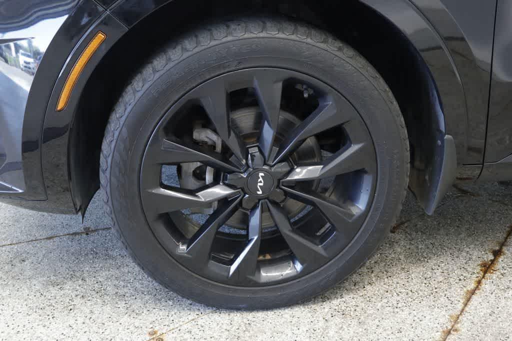 used 2022 Kia Sorento car, priced at $25,872