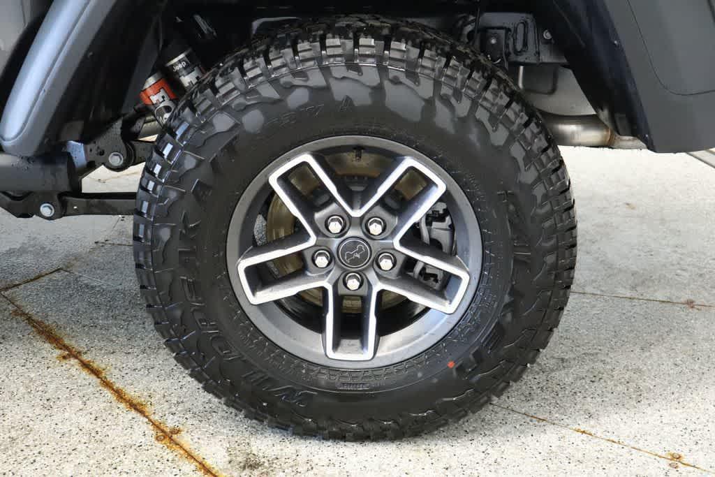 new 2026 Jeep Gladiator car, priced at $52,188