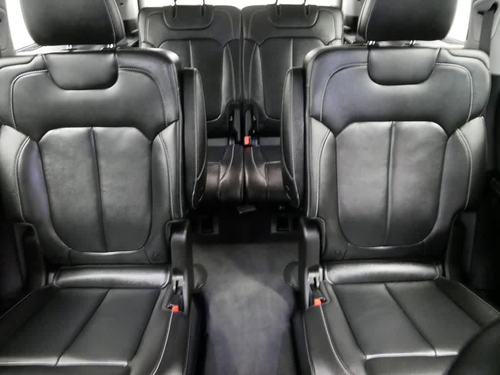 used 2022 Jeep Grand Cherokee L car, priced at $28,956