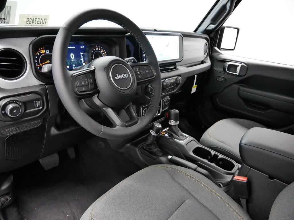 new 2026 Jeep Wrangler car, priced at $47,377