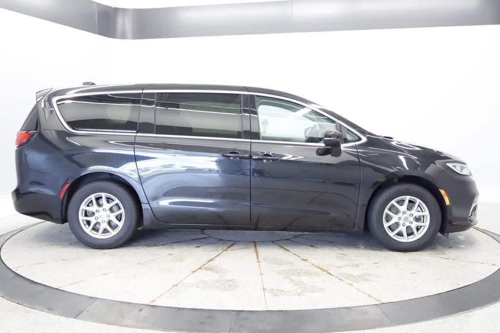 used 2023 Chrysler Pacifica car, priced at $23,780