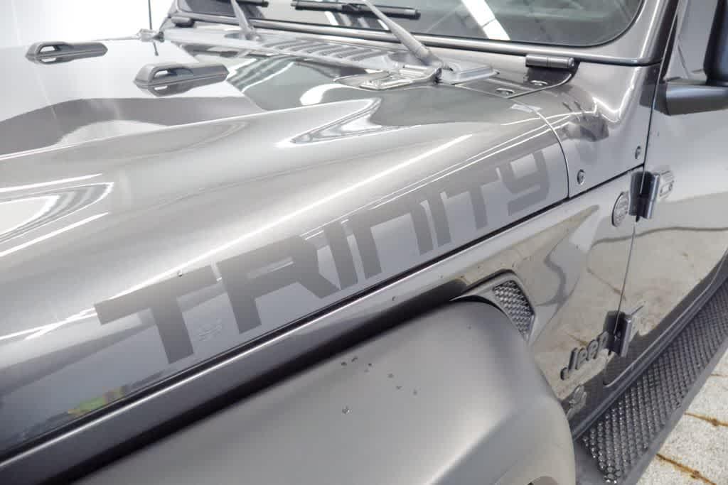 used 2022 Jeep Wrangler Unlimited car, priced at $28,589