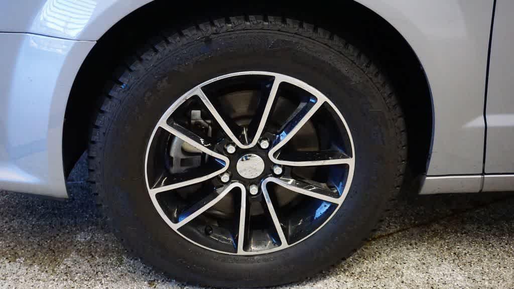 used 2014 Dodge Grand Caravan car, priced at $10,243