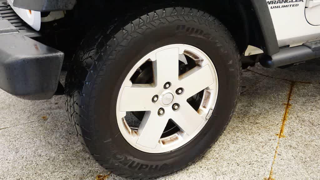 used 2009 Jeep Wrangler Unlimited car, priced at $9,981