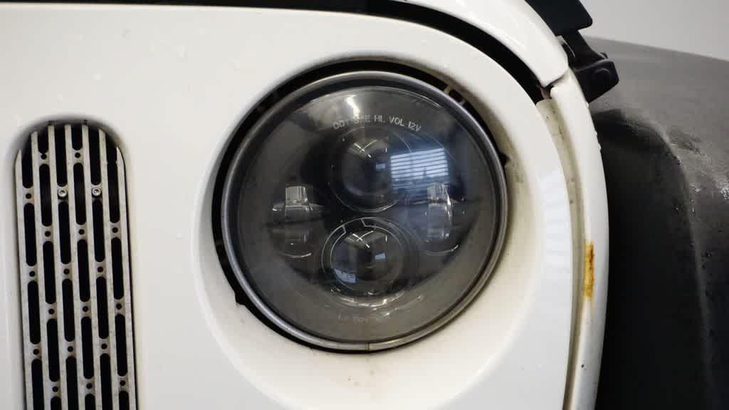 used 2009 Jeep Wrangler Unlimited car, priced at $9,981