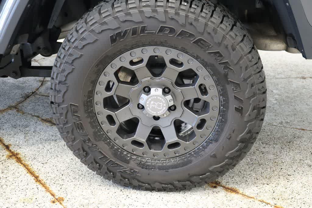 used 2023 Jeep Gladiator car, priced at $37,917