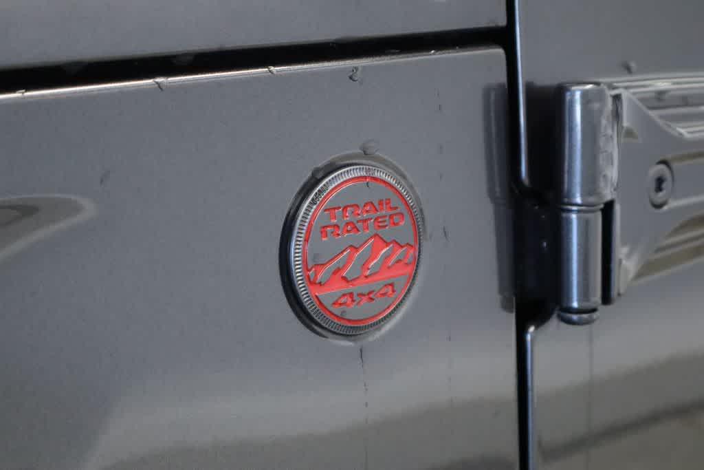 used 2023 Jeep Gladiator car, priced at $37,917