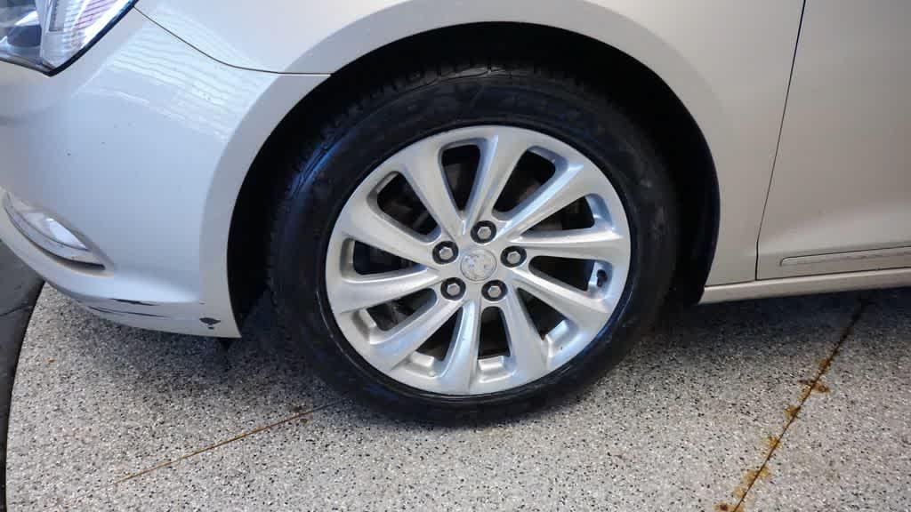 used 2015 Buick LaCrosse car, priced at $9,800