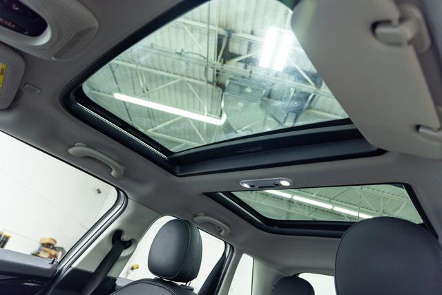 used 2021 MINI Hardtop car, priced at $15,300