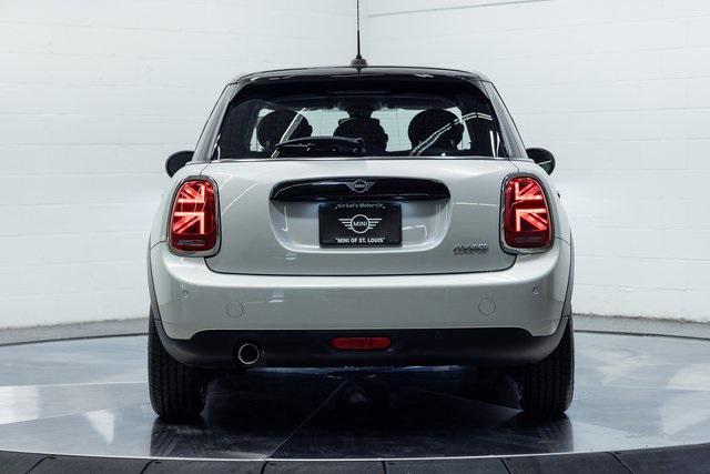 used 2021 MINI Hardtop car, priced at $15,300