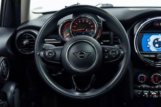 used 2021 MINI Hardtop car, priced at $15,300