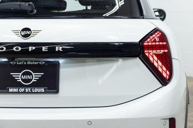 used 2025 MINI Hardtop car, priced at $29,675