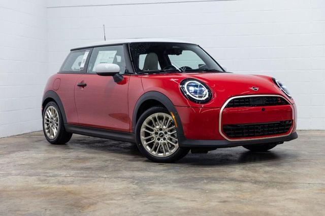 used 2025 MINI Hardtop car, priced at $31,915