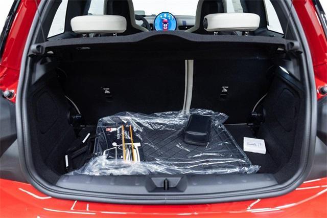 used 2025 MINI Hardtop car, priced at $32,515