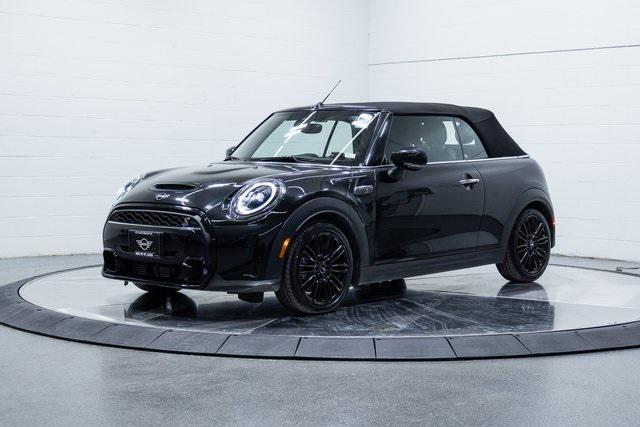 used 2024 MINI Convertible car, priced at $27,500