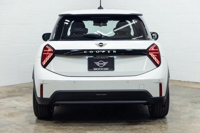 used 2025 MINI Hardtop car, priced at $29,395