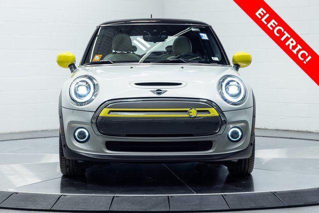 used 2021 MINI SE Hardtop car, priced at $17,500