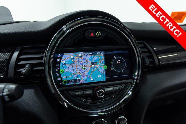 used 2021 MINI SE Hardtop car, priced at $17,500