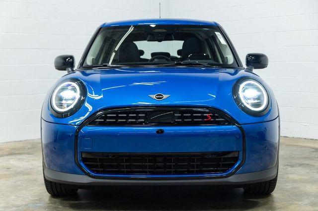 used 2025 MINI Hardtop car, priced at $32,380