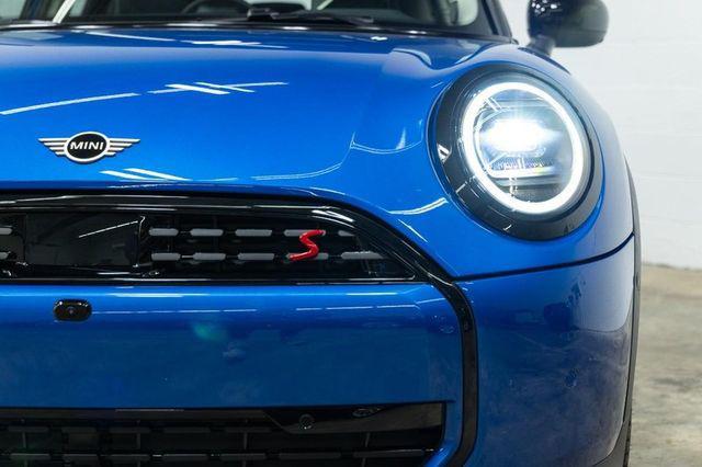 used 2025 MINI Hardtop car, priced at $32,380