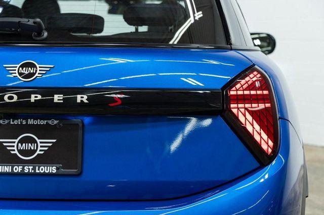used 2025 MINI Hardtop car, priced at $32,380