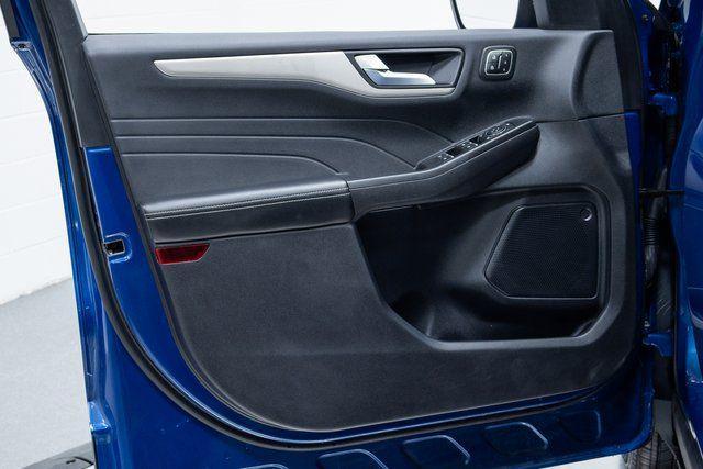 used 2022 Ford Escape car, priced at $22,600