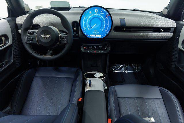 used 2025 MINI Hardtop car, priced at $31,500