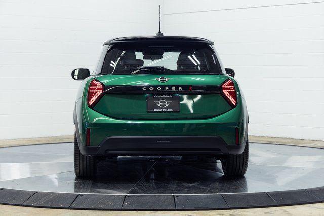 used 2025 MINI Hardtop car, priced at $31,500