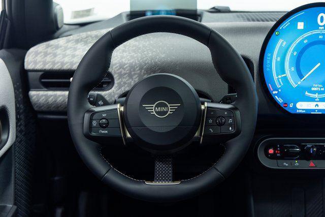 used 2025 MINI Hardtop car, priced at $31,500