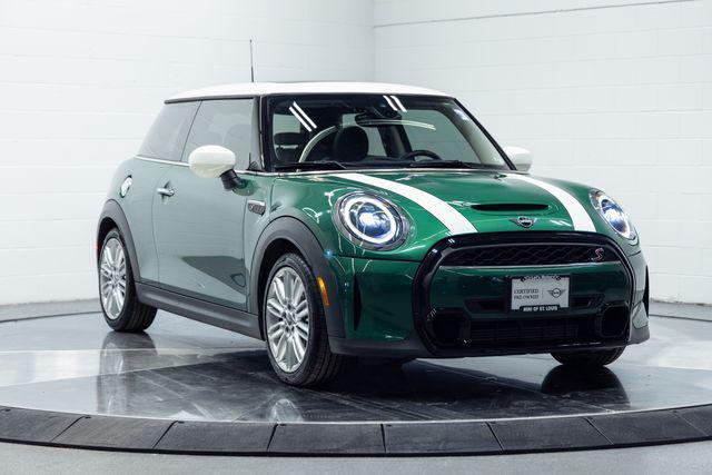 used 2024 MINI Hardtop car, priced at $25,500