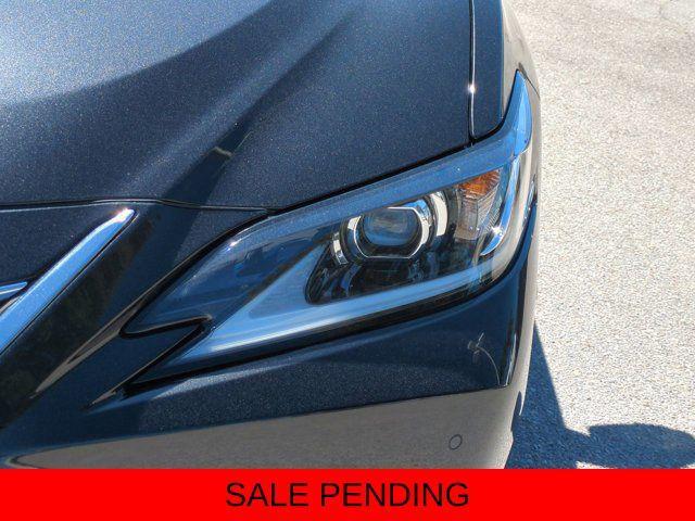 used 2022 Lexus ES 350 car, priced at $33,988