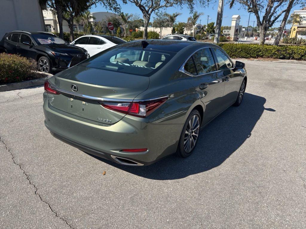 used 2019 Lexus ES 350 car, priced at $31,988
