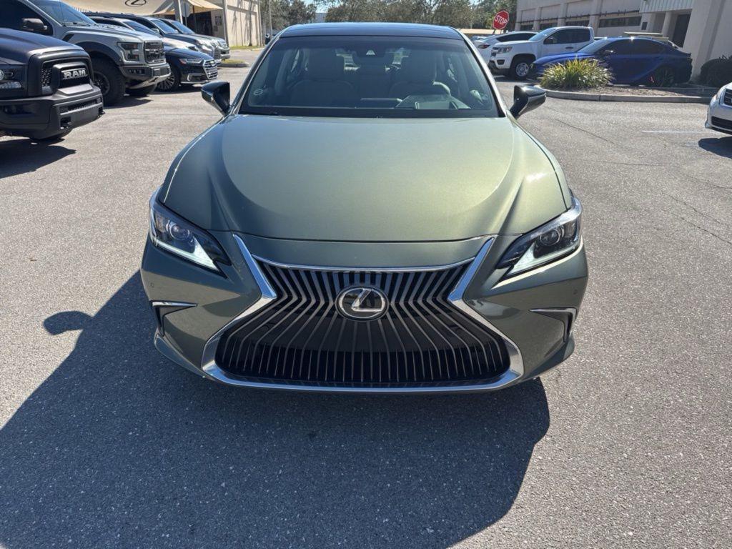 used 2019 Lexus ES 350 car, priced at $31,988