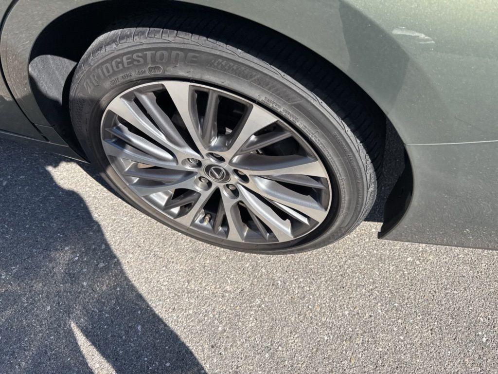 used 2019 Lexus ES 350 car, priced at $31,988
