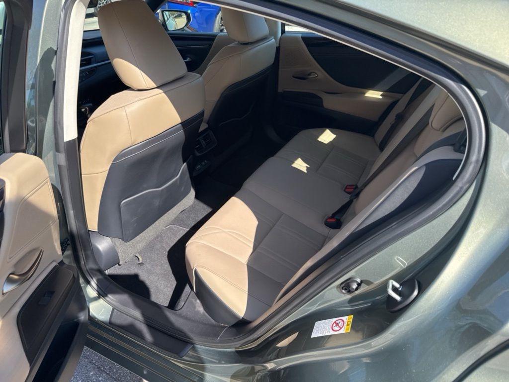 used 2019 Lexus ES 350 car, priced at $31,988