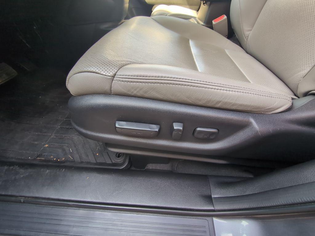 used 2016 Honda CR-V car, priced at $15,978