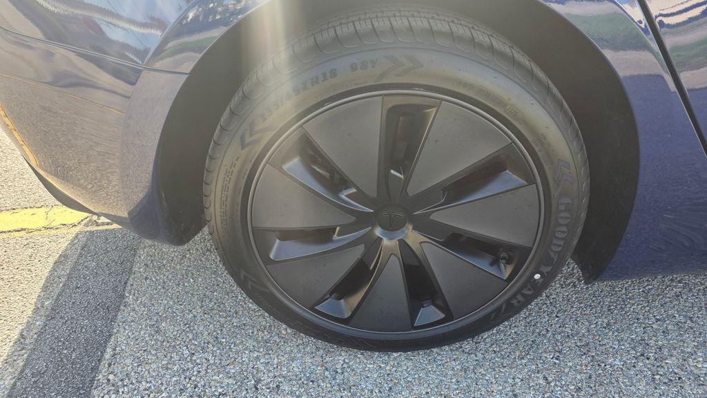 used 2025 Tesla Model 3 car, priced at $37,998