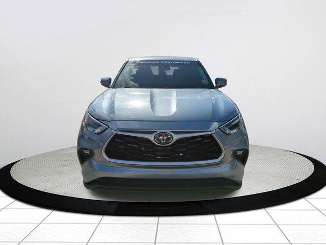 used 2021 Toyota Highlander Hybrid car, priced at $29,988