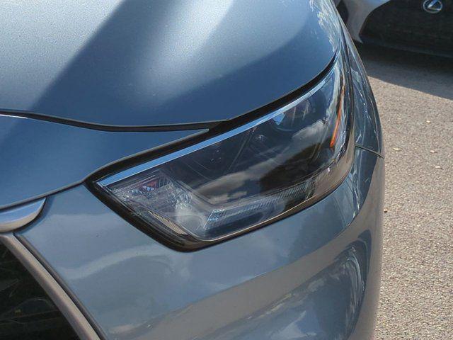 used 2021 Toyota Highlander Hybrid car, priced at $29,988