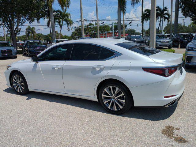 used 2020 Lexus ES 350 car, priced at $32,127