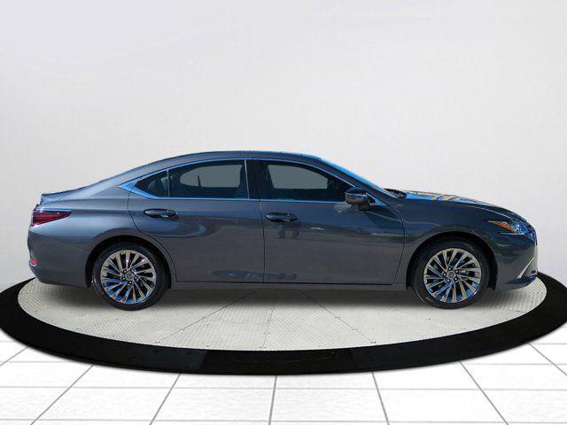 used 2024 Lexus ES 350 car, priced at $42,978