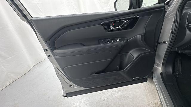 new 2025 Subaru Forester Hybrid car, priced at $40,992