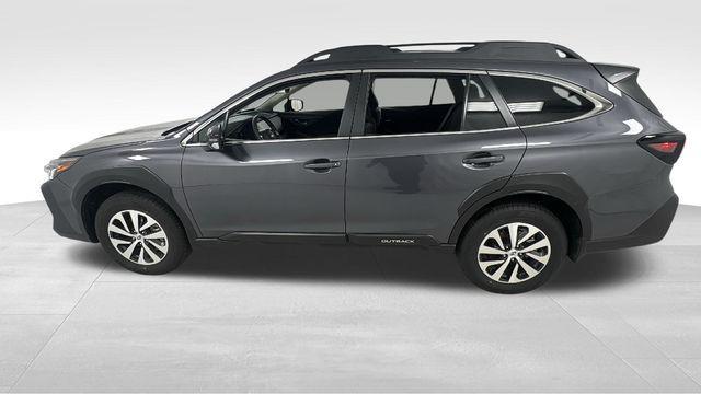 used 2025 Subaru Outback car, priced at $30,988