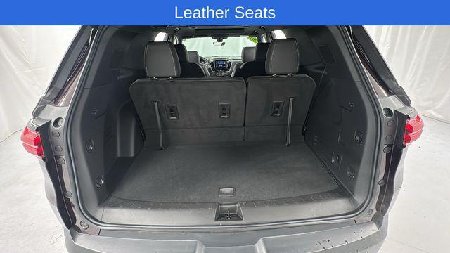 used 2022 Chevrolet Traverse car, priced at $25,315