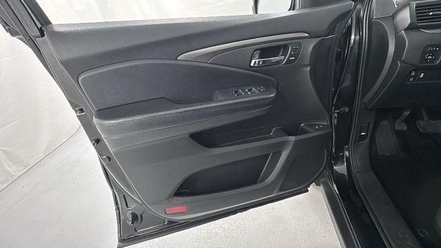 used 2019 Honda Pilot car, priced at $19,876