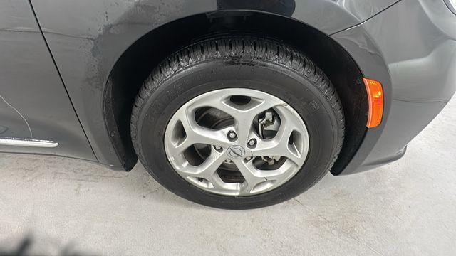 used 2023 Chrysler Pacifica car, priced at $26,641